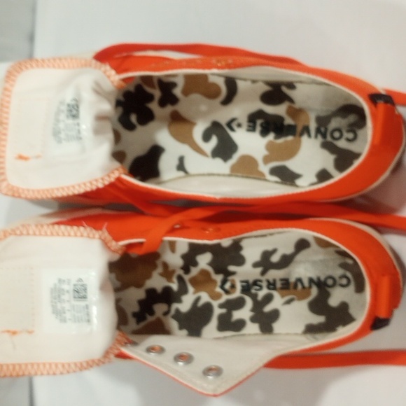 Converse Bright Orange Low-Top Sneakers Size 6 Men's, Size 8 Women Size 8. - Picture 7 of 7